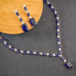 Navy Luxe Gem Necklace Ensemble 1