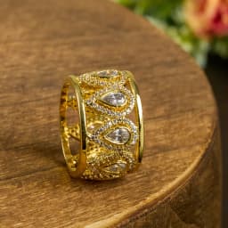 Elegant Pear Solitaire Ring 1