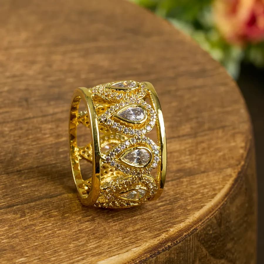 Elegant Pear Solitaire Ring