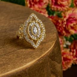 Stunning Marquise Shimmer Ring 1