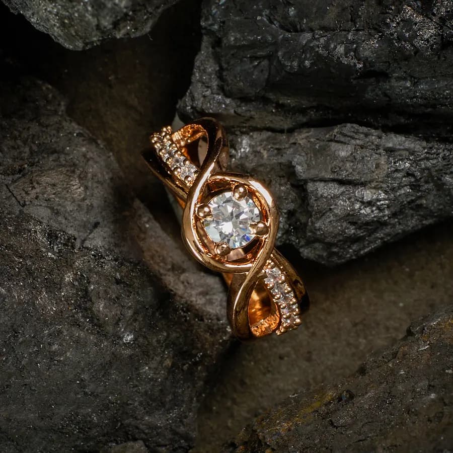 Charming Eternal Loop Ring