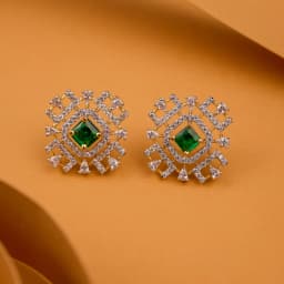 Geometric Green Elegance Earrings 1