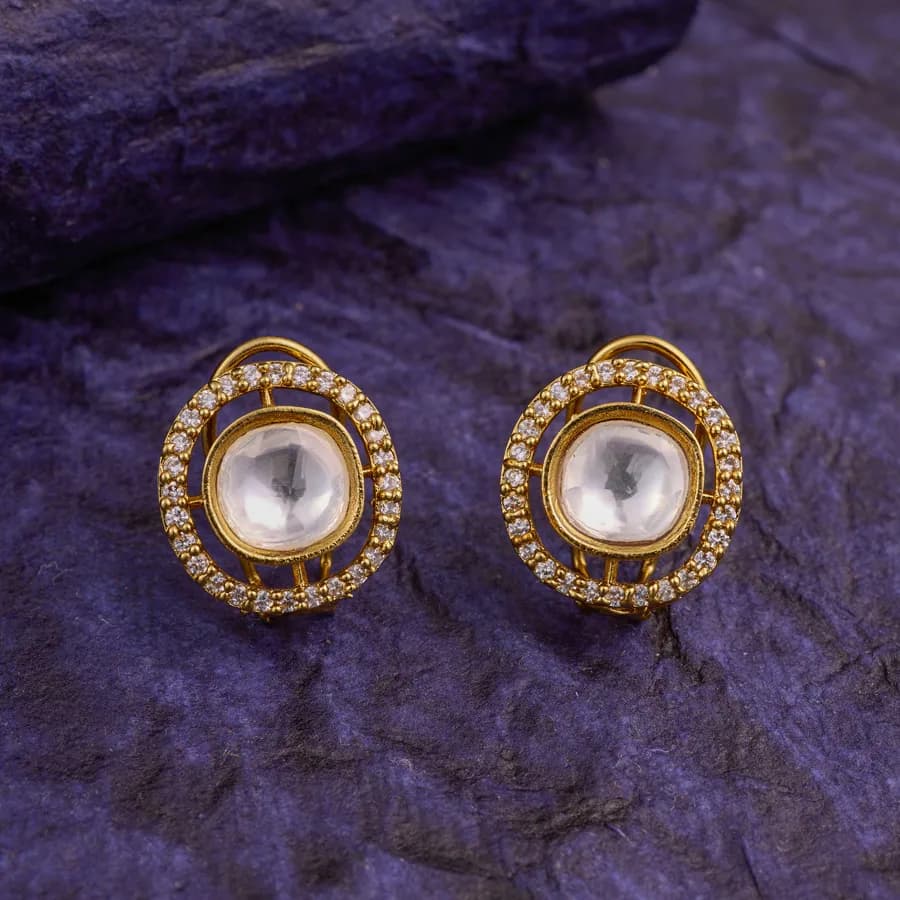 Elegant Kundan Halo Earrings