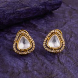 Elegant Kundan Triangle Studs 1
