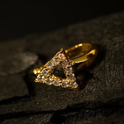 Chic Geometric Gold CZ Clip-On Nosepin for Modern Women 1