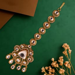 Elegant Kundan Mirror Bridal Maangtikka 1