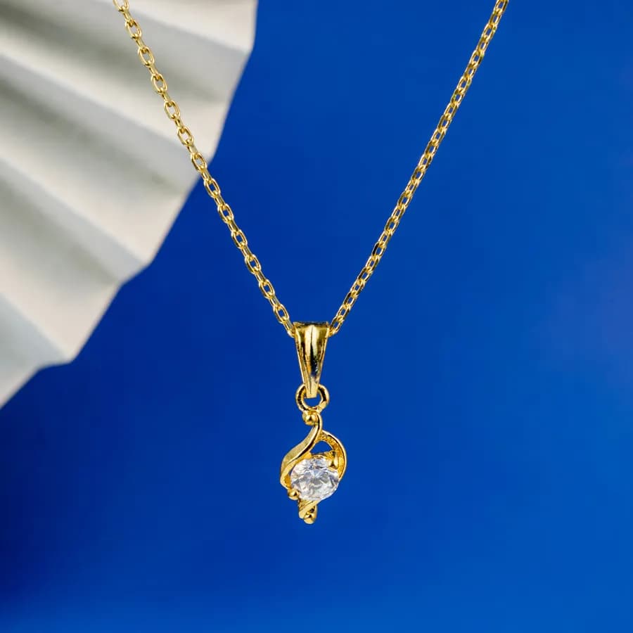 Chic Spiral Gold Necklace