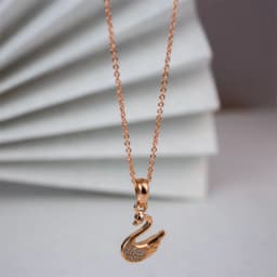 Charming Rose Gold Swan Pendant Necklace 1