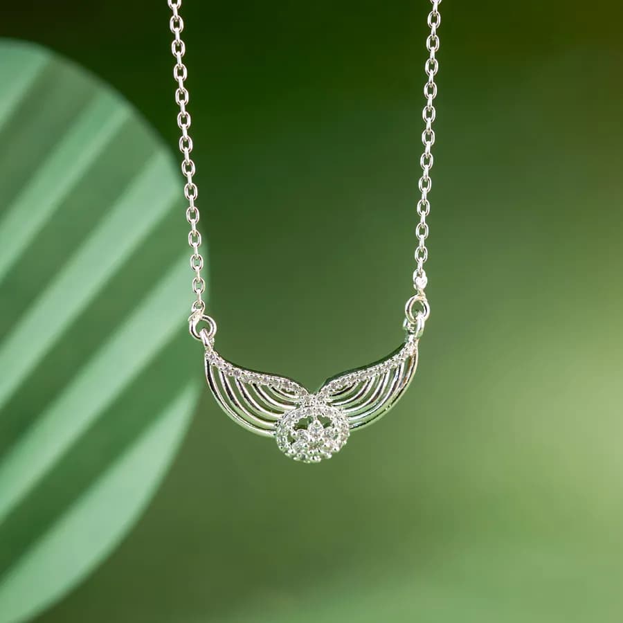 Elegant Crescent Charm Pendant