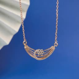 Elegant Rose Gold Curved Chain 1