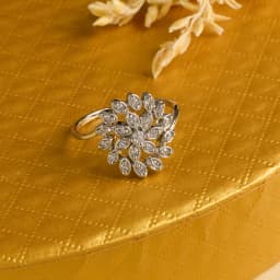Chic Silver Floral Marquise Ring 1
