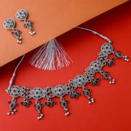 Heritage Glamour Choker and Earring Set 1