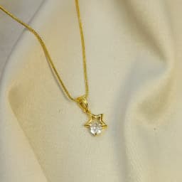 Lunar Elegance Crescent Necklace 1