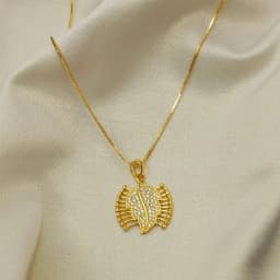 Nature's Embrace Gold Necklace 1