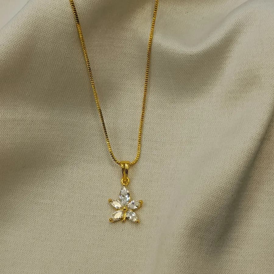 Charming Blossom Pendant Necklace