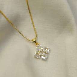 Modern Geometric Gold Pendant Necklace 1