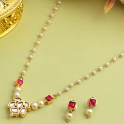 Exquisite Kundan Festive Ensemble 1
