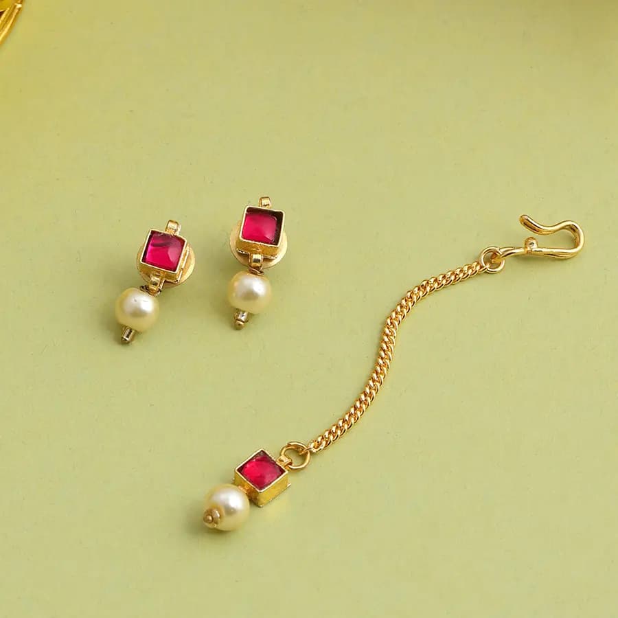 Elegance of the Roseate Pearl Collection