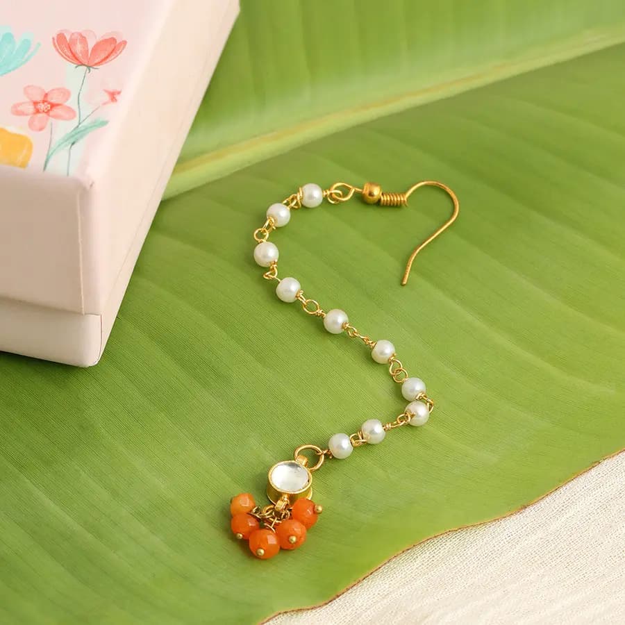 Elegant Gold and Pearl Forehead Ornament