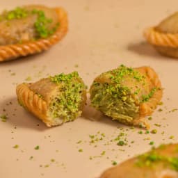 Pistachio Bliss Kunafa Bites 1