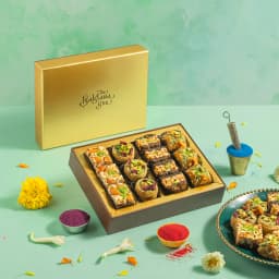 Holi Harmony Delight Baklava Set 1