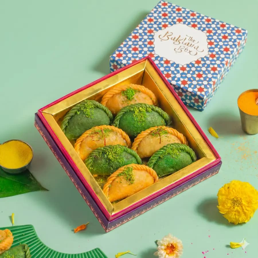 Exquisite Turkish Gujiya Delight Set