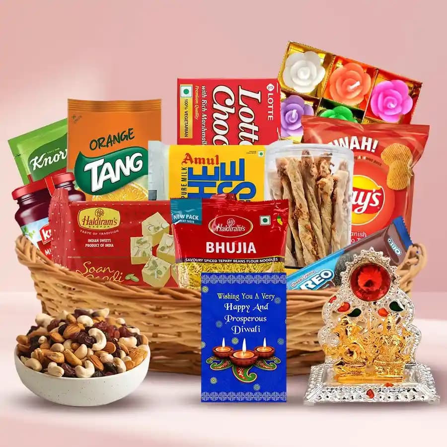 Remarkable Sweets N Savory Gift Hamper