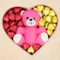 Arresting Heart Full Box of Heart Shape Handmade Chocolates n Teddy 1