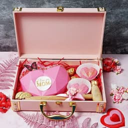 Trendy Sweetheart Mom Trunk of Pinata Chocolates N Cookies 1