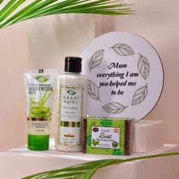 Natural Beauty Hamper with Acrylic Momento for Mom 1
