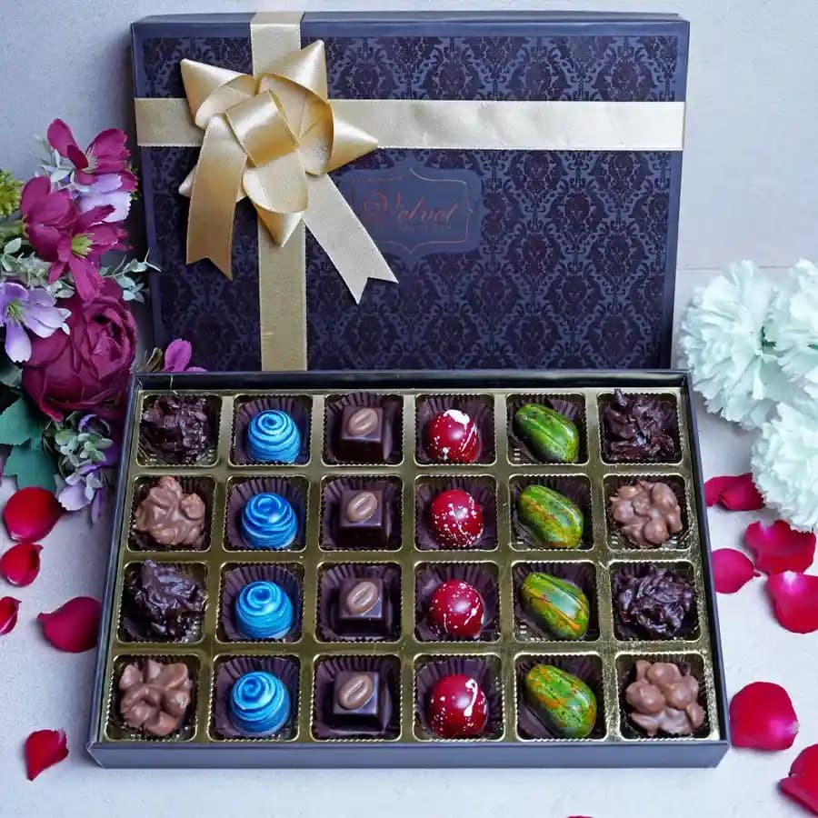 Assortment Unlimited Rakhi Box