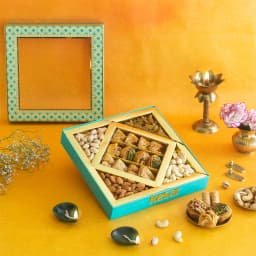 Baklava And Dryfruit Gift Box 1