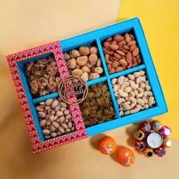 Diwalis Finest Treats N Candles Hamper 1