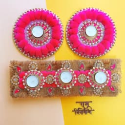 Gorgeous Set of 5 Designer T Light Candles 1