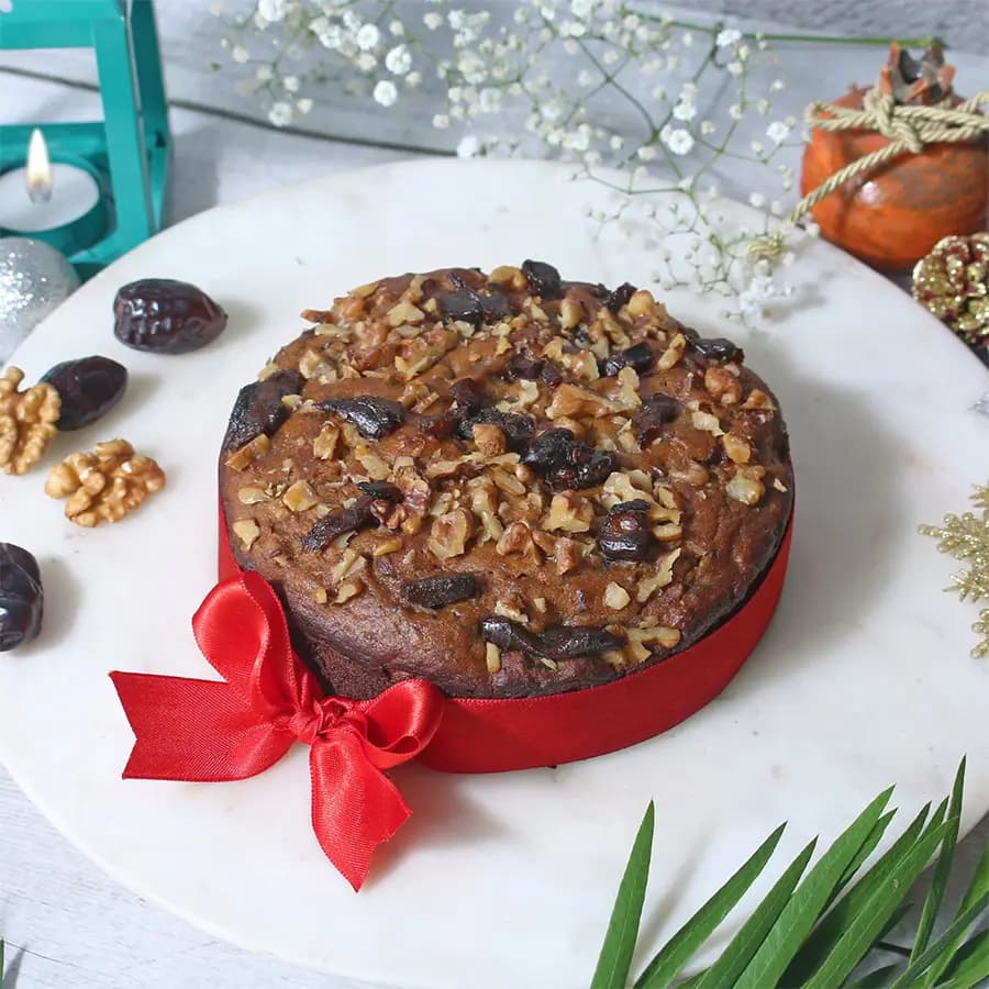 Magical Sugarfree Date and Walnut Cake