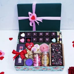 Chocolaty Symphony Gift Box 1