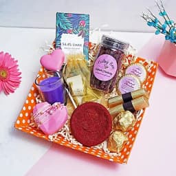 Luxury Delights Gift Tray 1
