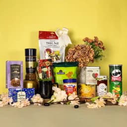 Gourmet Treats and Sips Hamper 1