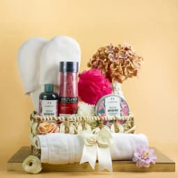 British Rose Luxe Bath Gift Set 1