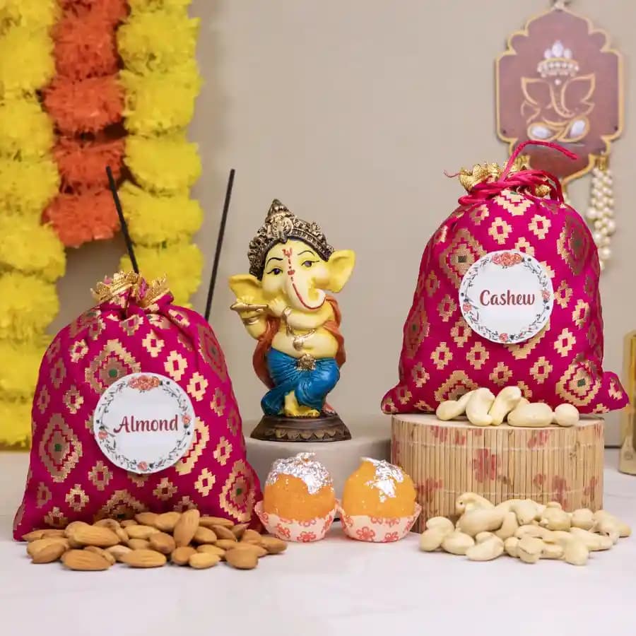 Elegant Ganesh N Treats Gift Box