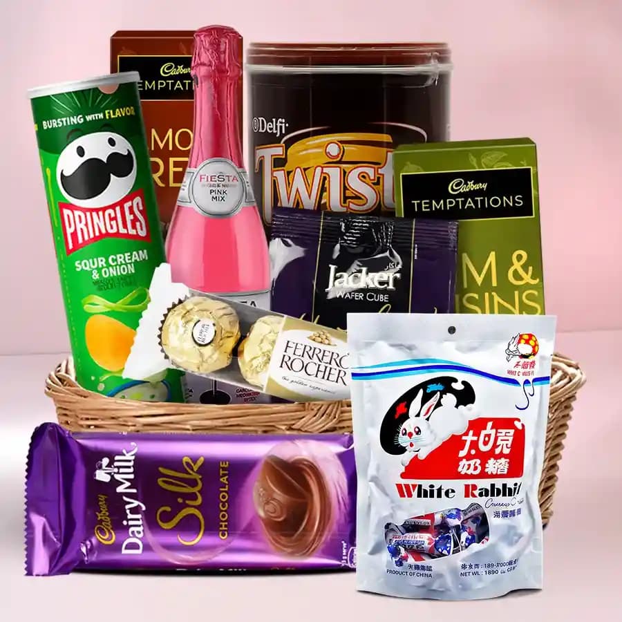 Mouthwatering Christmas Hamper