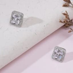 Classic Stone Studs 1