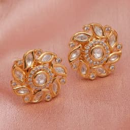 Chic Kundan Studs for Every Occasion 1