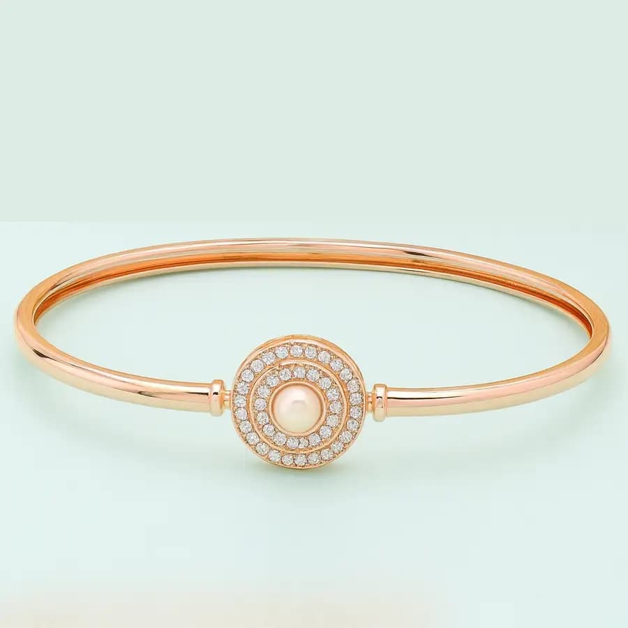 Fashionable Rose Gold Bracelet