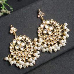 Stunning Kundan Pearl Earrings 1