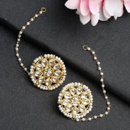 Graceful Kundan Luxuries 1