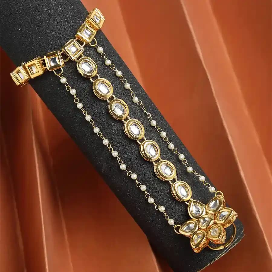 Chic Kundan Hand Harness