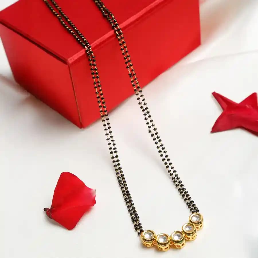 Trendy Kundan Mangalsutra