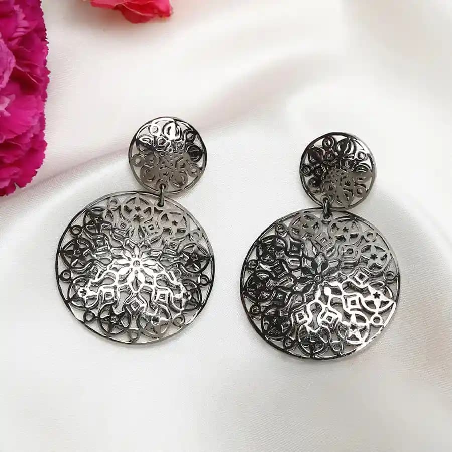 Trendy Silver Earrings