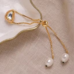 Elegant Gold Kundan Bracelet 1